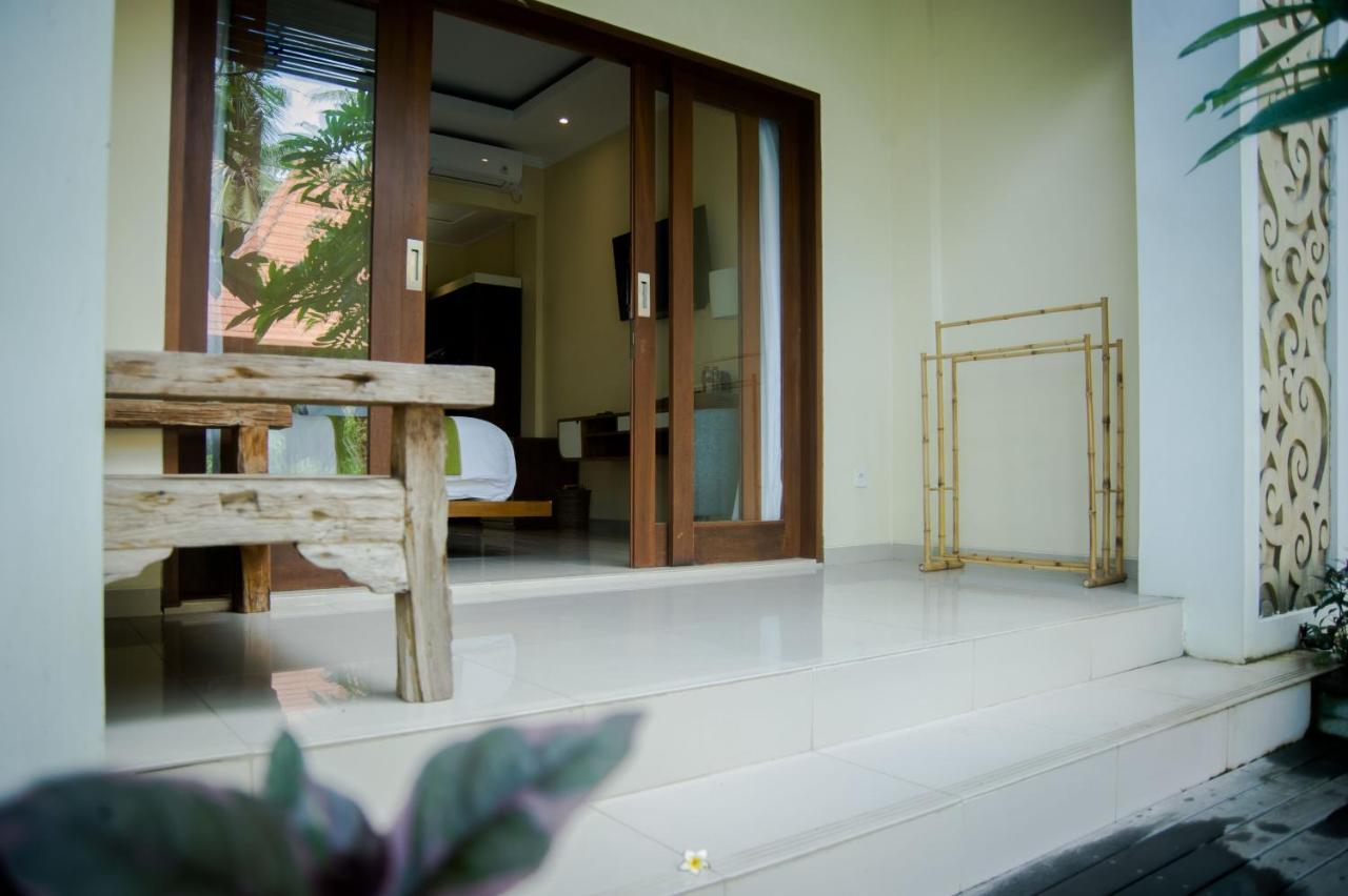 Akatara Hotel Toyapakeh Dış mekan fotoğraf